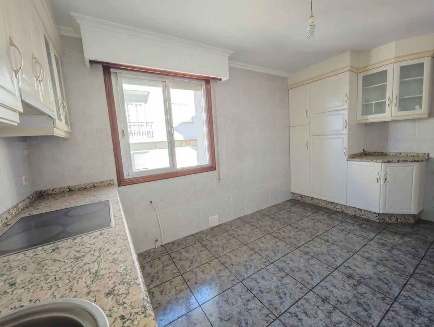Haus mit Terrasse zum Verkauf in de Toén 6, imagen 23