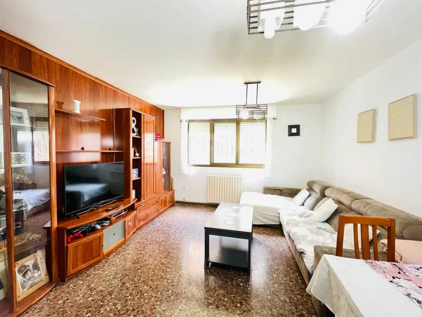 Sala de estar de Piso en venta en Zaragoza con Aire acondicionado, Calefacción y Jardín privado