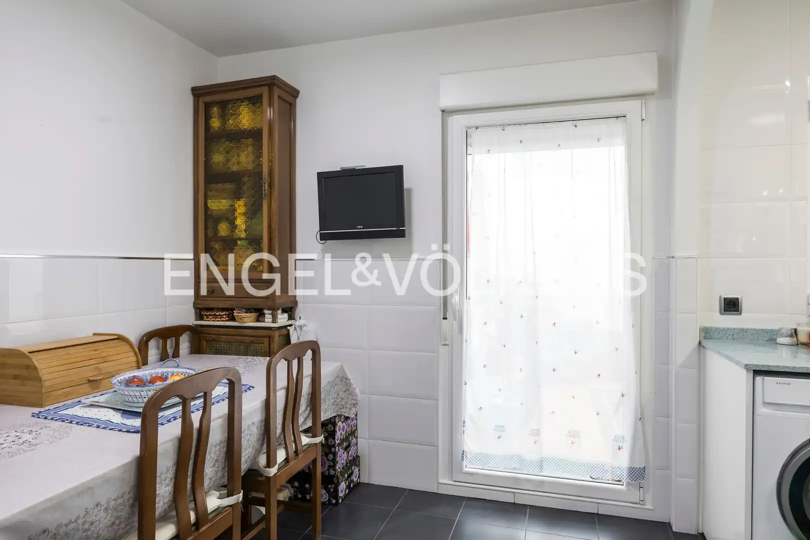 Wohnung zum Verkauf in Madrid mit Klimaanlage, Heizung und Terrasse