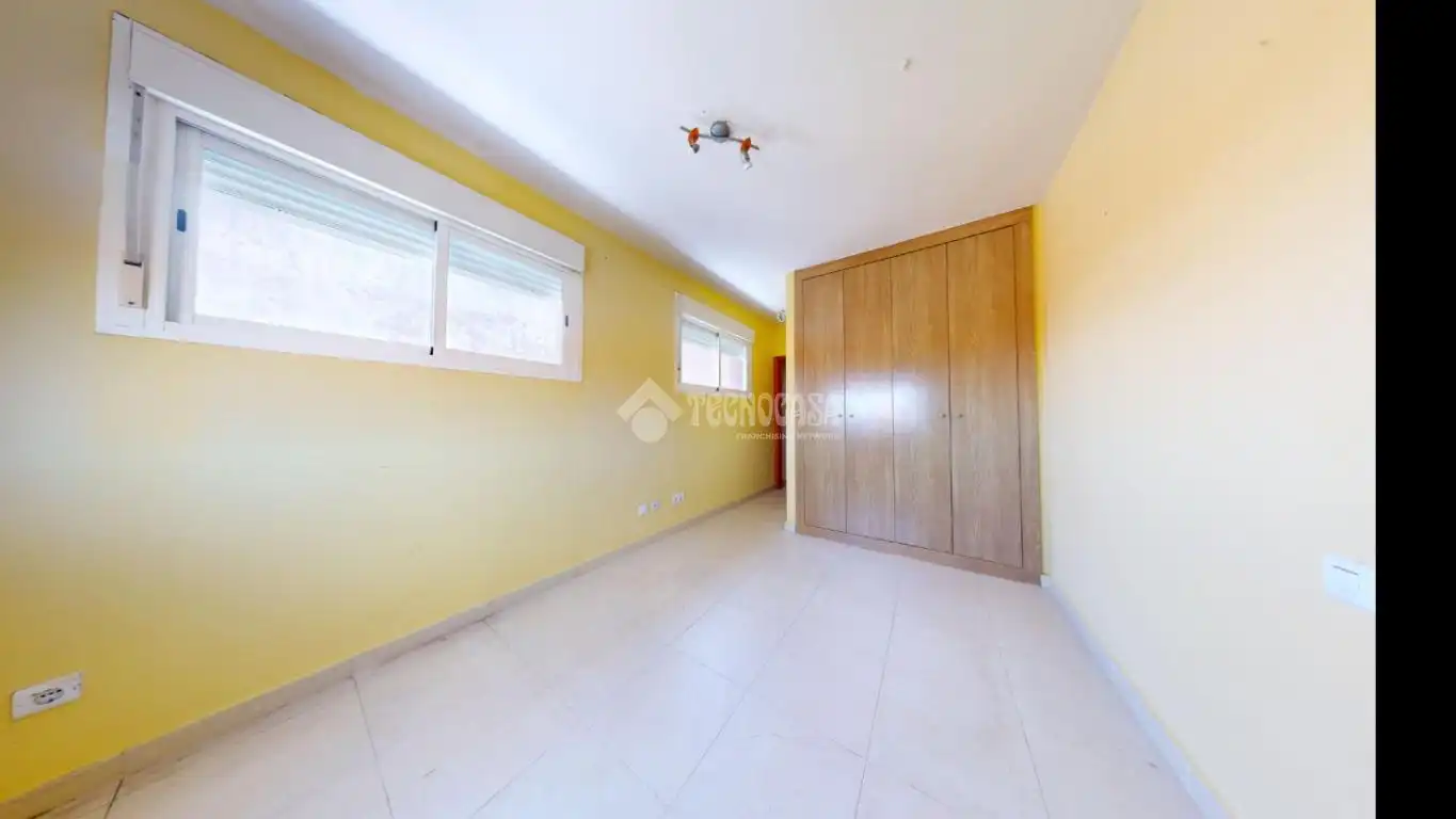 Bedroom of Detached homes for sale in Yebes  with Heating, Private garden and Terrace