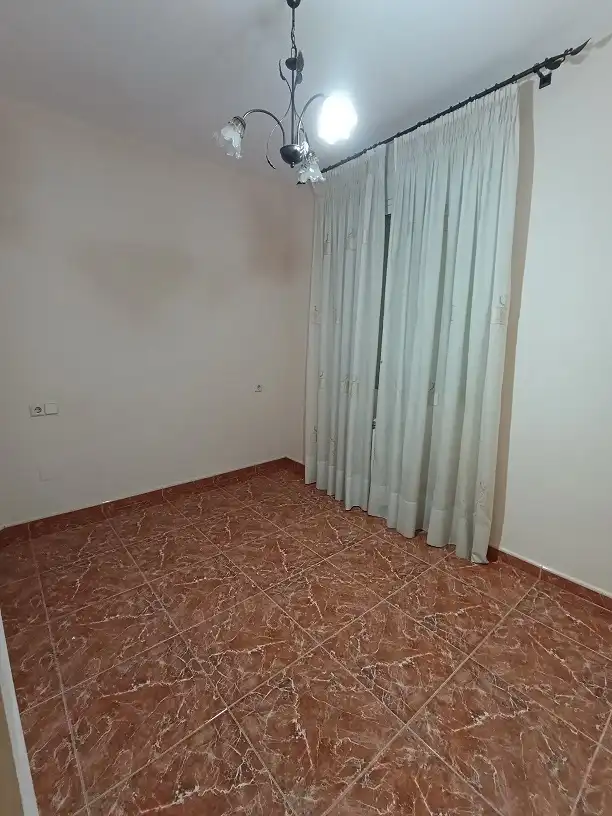 Adossat amb terrassa en venda a Tobarra, imagen 7