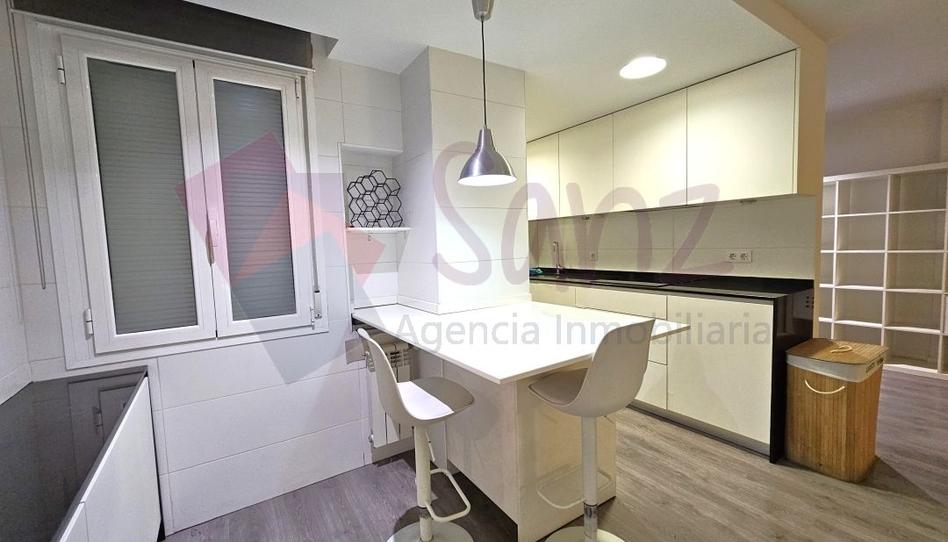 Photo 1 of Apartment to rent in Avenida de la Paz, Gran Via, La Rioja