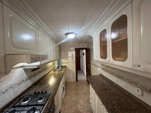 Apartamento en Alquiler en Calle del Economista Germán Bernácer en Virgen del Remedio - Parque Lo Morant