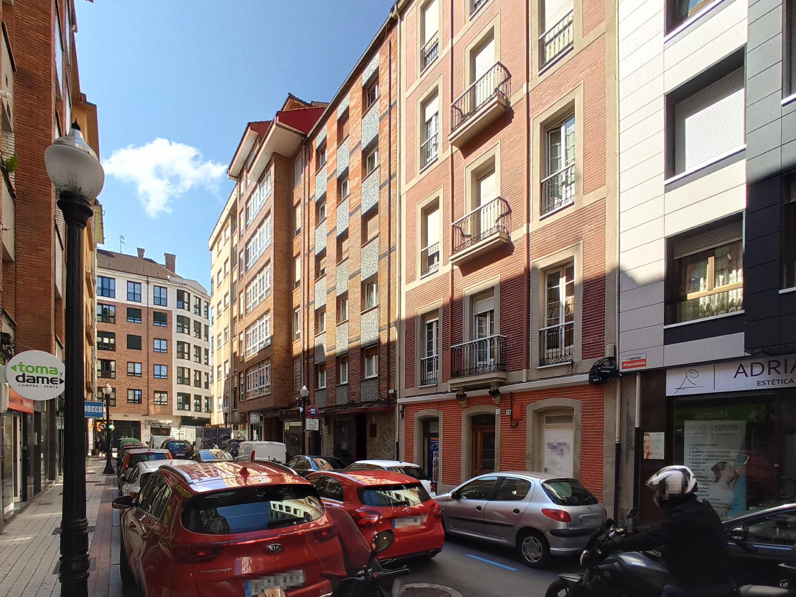 Vista exterior de Pis de lloguer en Gijón  amb Calefacció