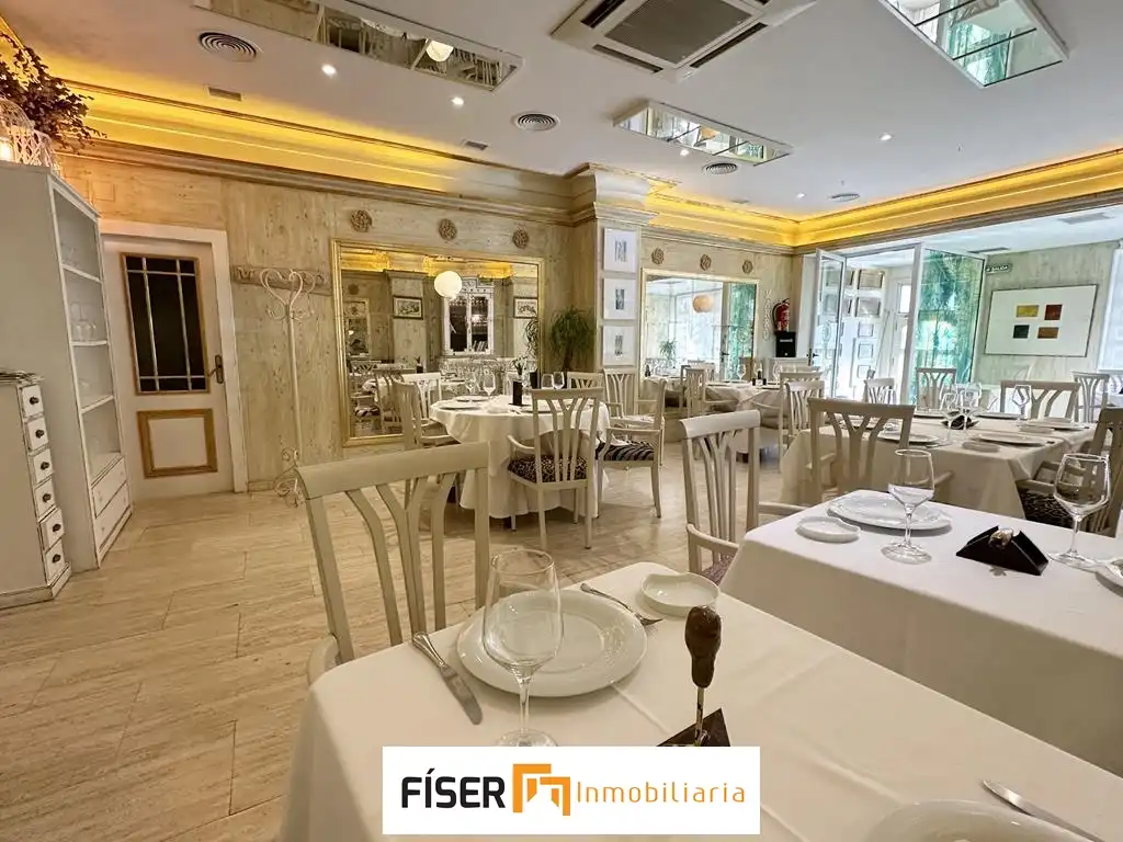 Commercial properties for sale in Calle López Asme, Zafra