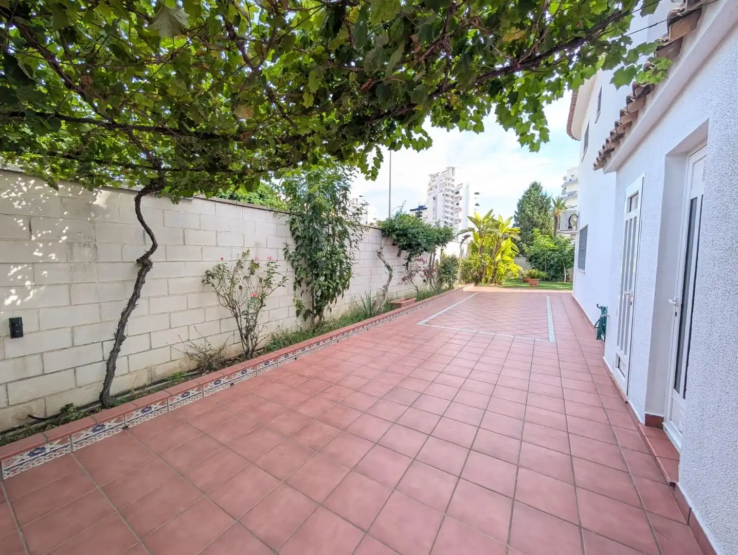 Terrasse von Haus oder Chalet zum Verkauf in Gandia mit Heizung, Privatgarten und Terrasse