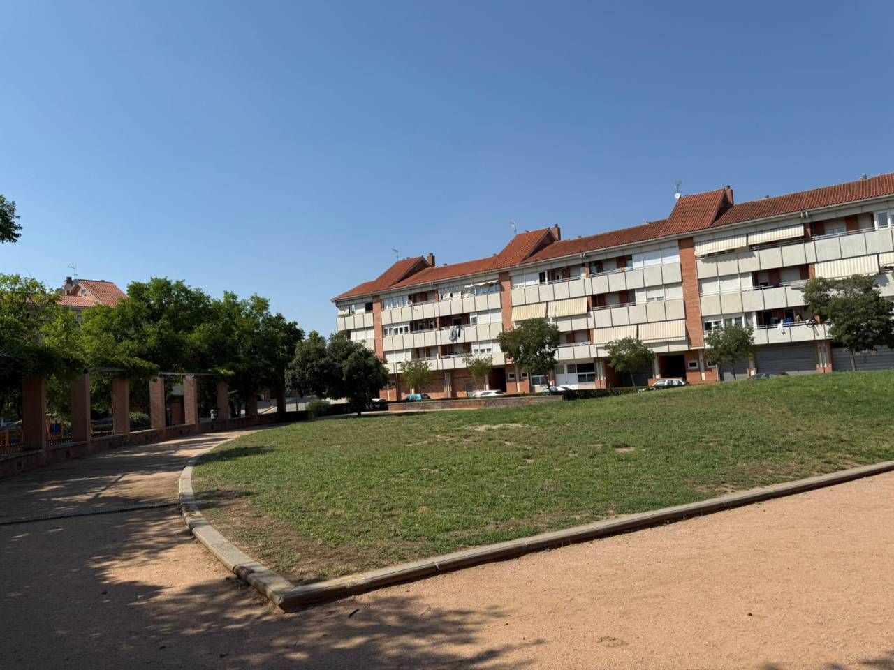 Exterior view of Flat for sale in Manresa  with Air Conditioner, Heating and Storage room