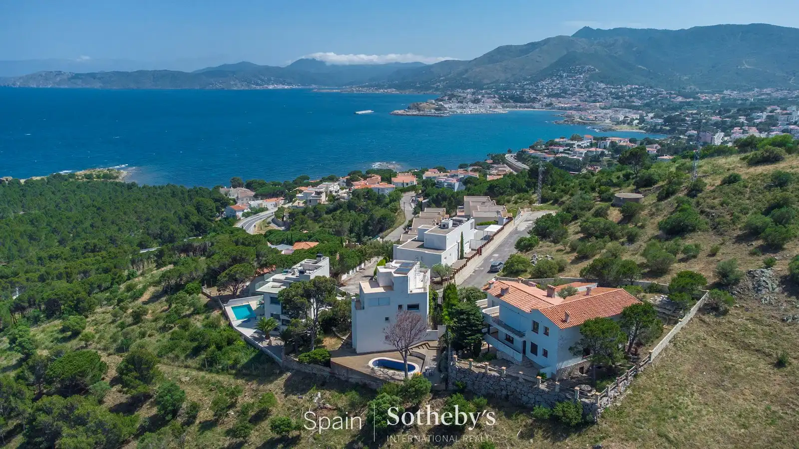 Houses for sale in Llançà  with Air Conditioner, Heating and Private garden