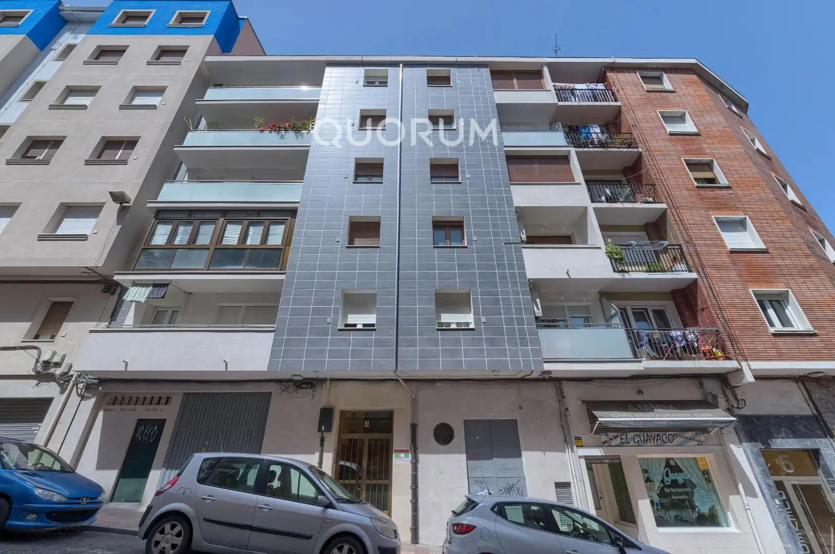 Vista exterior de Piso en venta en Barakaldo  con Jardín privado, Terraza y Amueblado