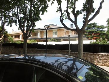 Detached house with balcony for sale in Carrer del Doctor Domènech