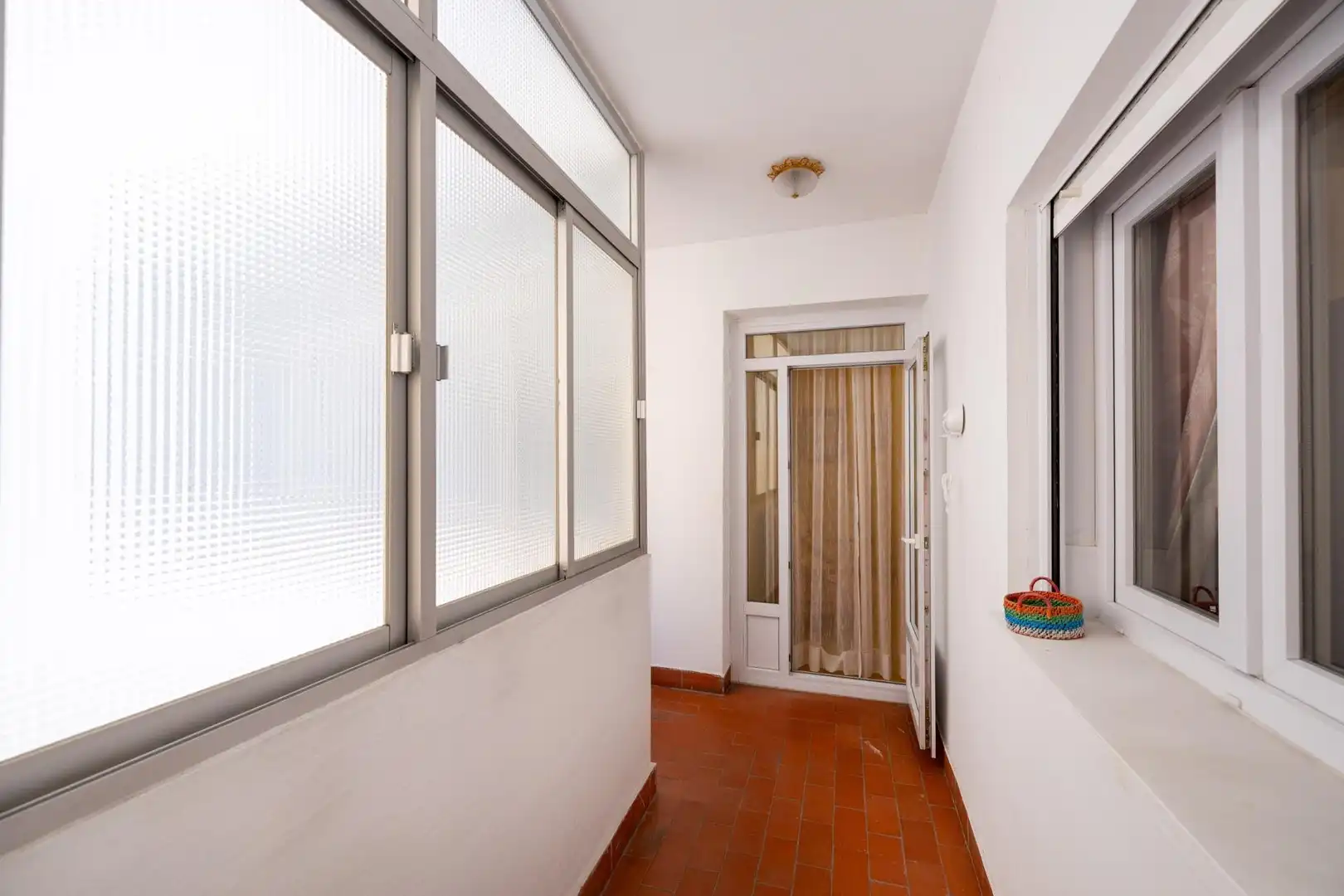 Wohnung zum Verkauf in Granada mit Heizung und Balkon