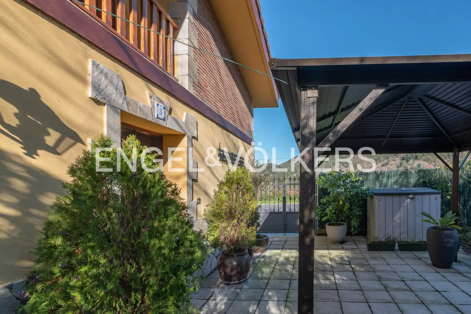 Vista exterior de Casa o chalet en venta en Galdames con Calefacción, Jardín privado y Terraza