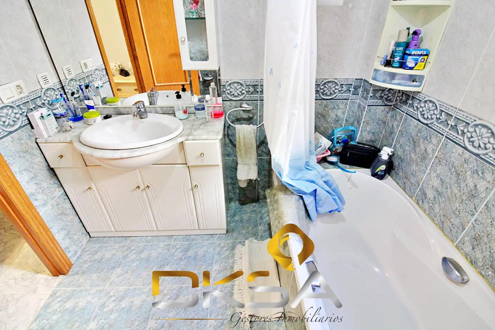 Badezimmer von Wohnung zum Verkauf in Castellón de la Plana / Castelló de la Plana mit Klimaanlage, Heizung und Abstellraum
