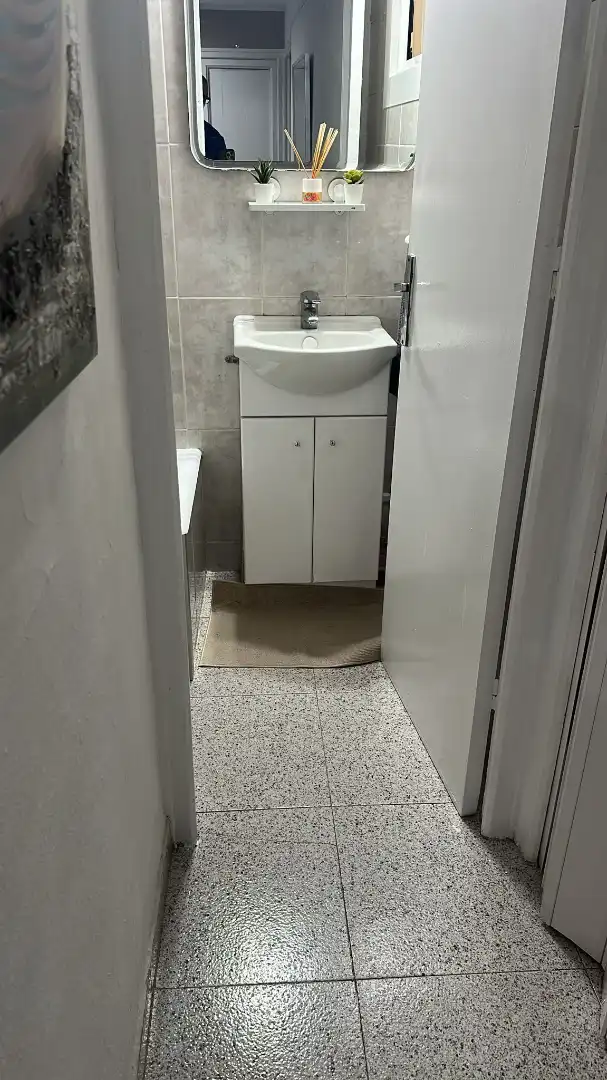 Badezimmer von Wohnung zum Verkauf in L'Hospitalet de Llobregat mit Möbliert