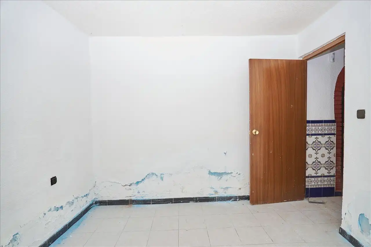 Casa adosada en venta en Jaén con Terraza