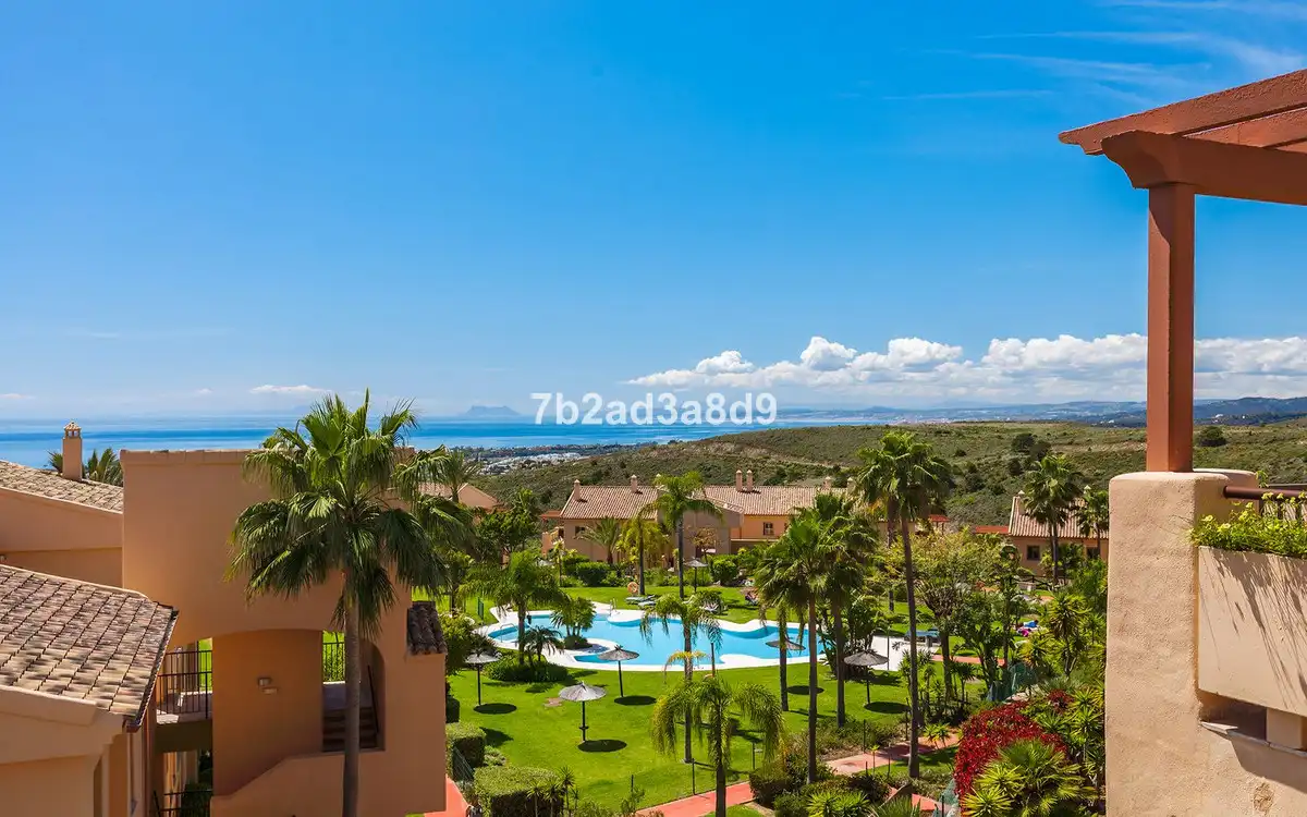 Jardí de Àtic en venda en Estepona amb Aire condicionat, Terrassa i Moblat
