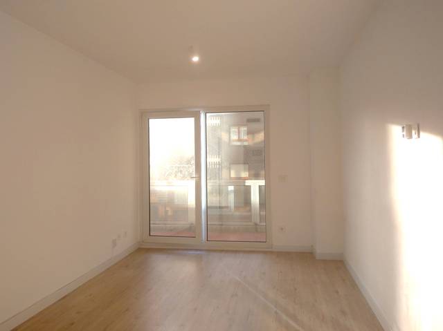 Apartamento en Alquiler en Avenida de Cesáreo Alierta, 23 en La Granja