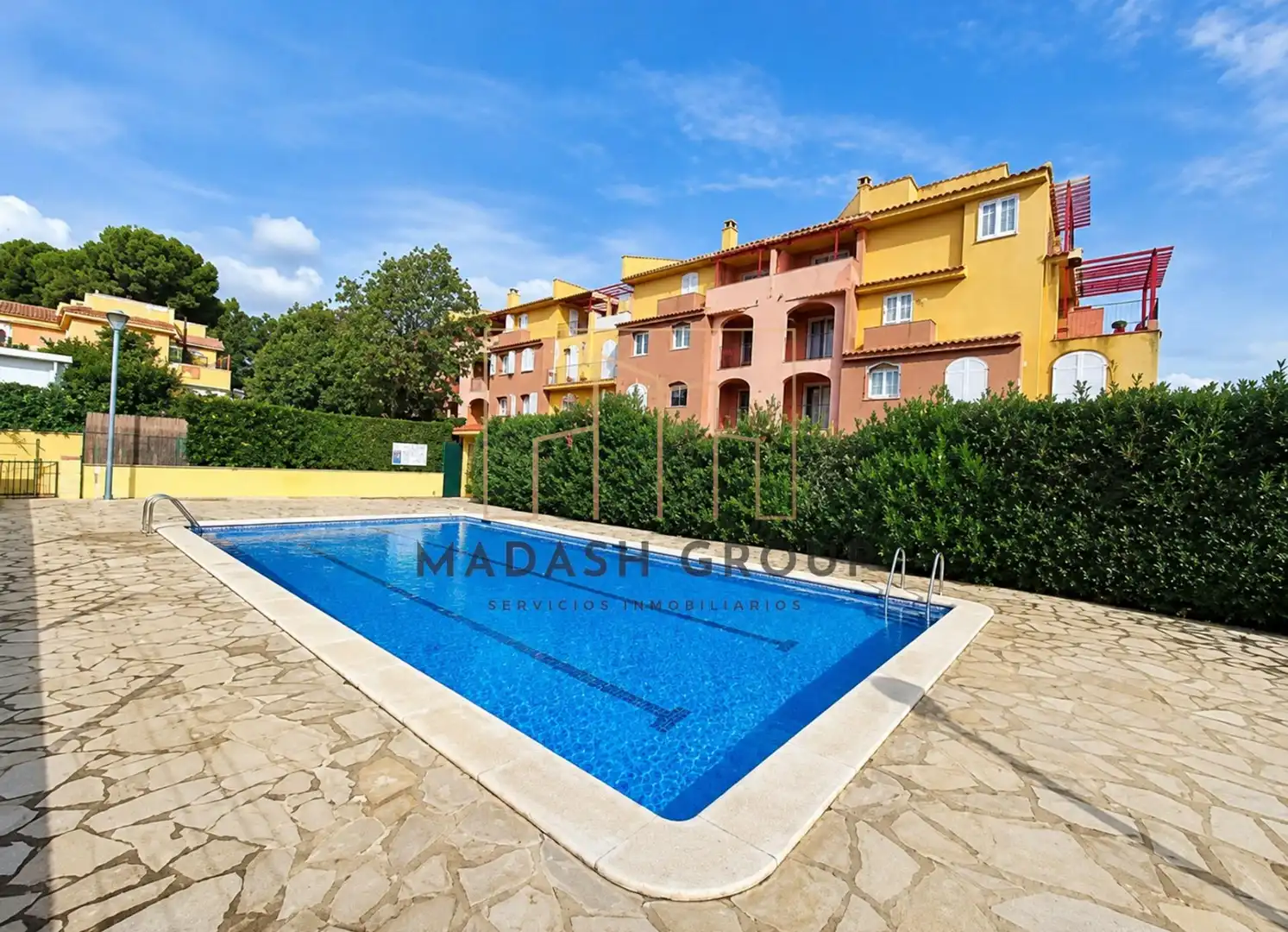 Piscina de Estudio en venta en Mont-roig del Camp con Aire acondicionado, Terraza y Piscina comunitaria