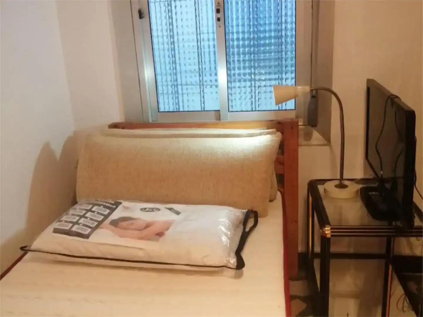 Bedroom of Flat for share in Barcelona  with Furnished