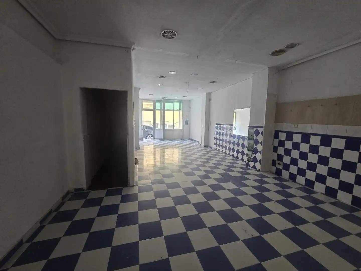 Local comercial en venda a Casco Urbano, imagen 3