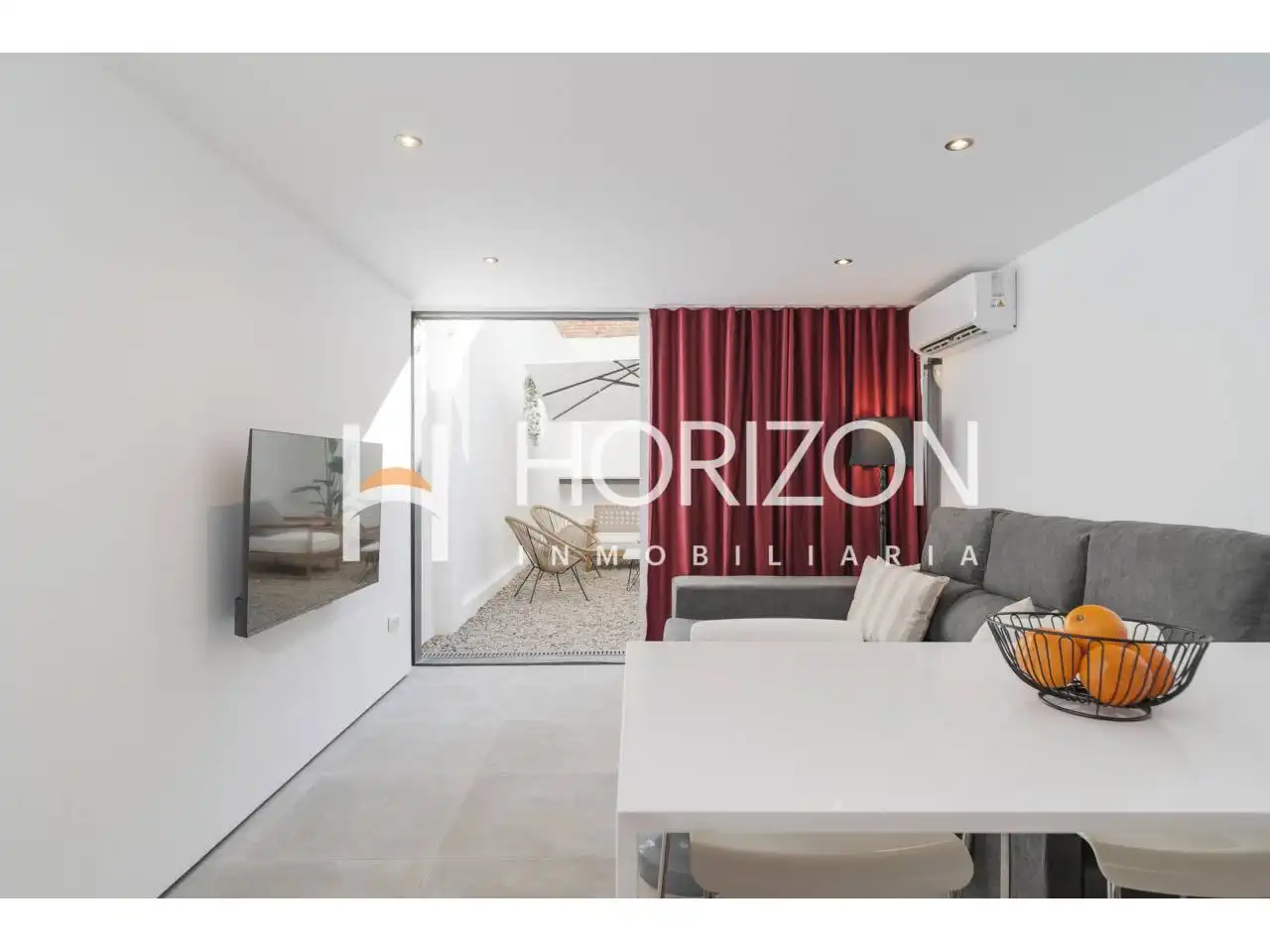 Sala de estar de Piso en venta en Barcelona con Aire acondicionado, Jardín privado y Terraza