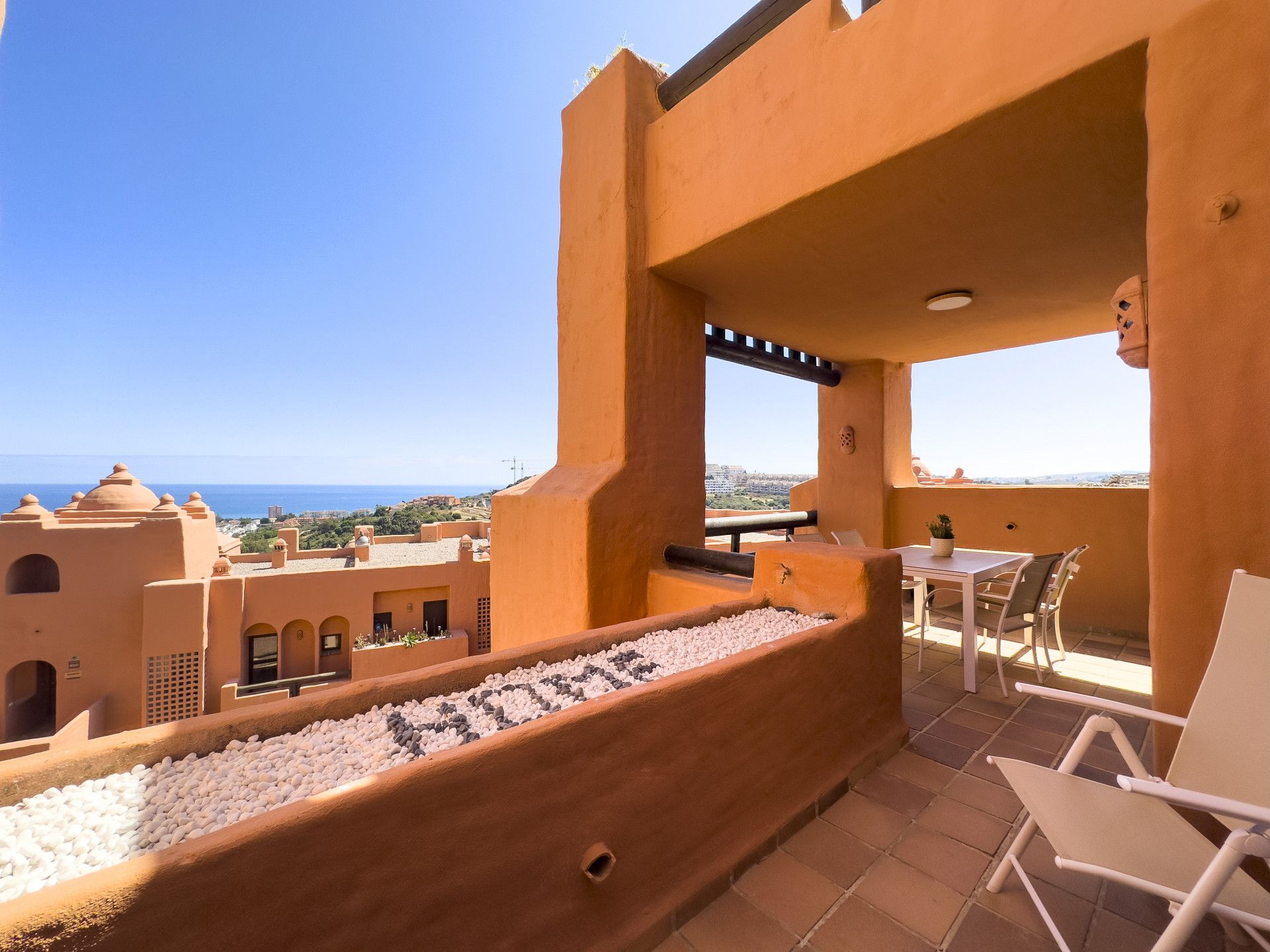 Terrassa de Apartament en venda en Manilva amb Aire condicionat, Calefacció i Terrassa