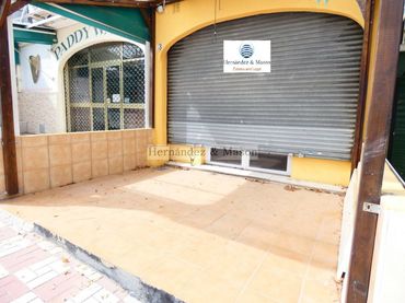 Local comercial en venda a La Carihuela - Los Nidos