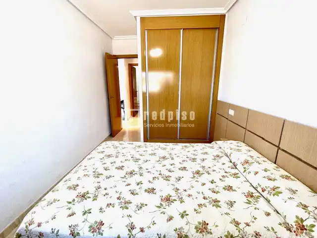 Dormitori de Apartament en venda en Oropesa del Mar / Orpesa amb Aire condicionat, Jardí privat i Terrassa