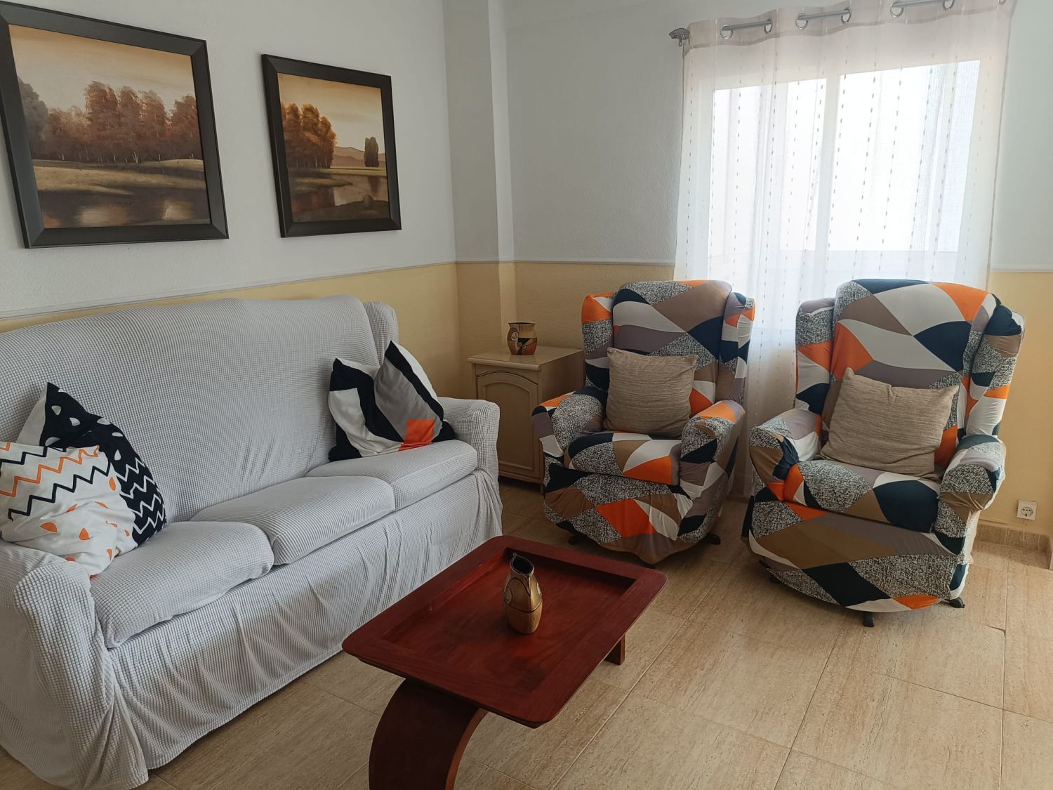 Sala d'estar de Pis de lloguer en Vélez-Málaga amb Piscina comunitària
