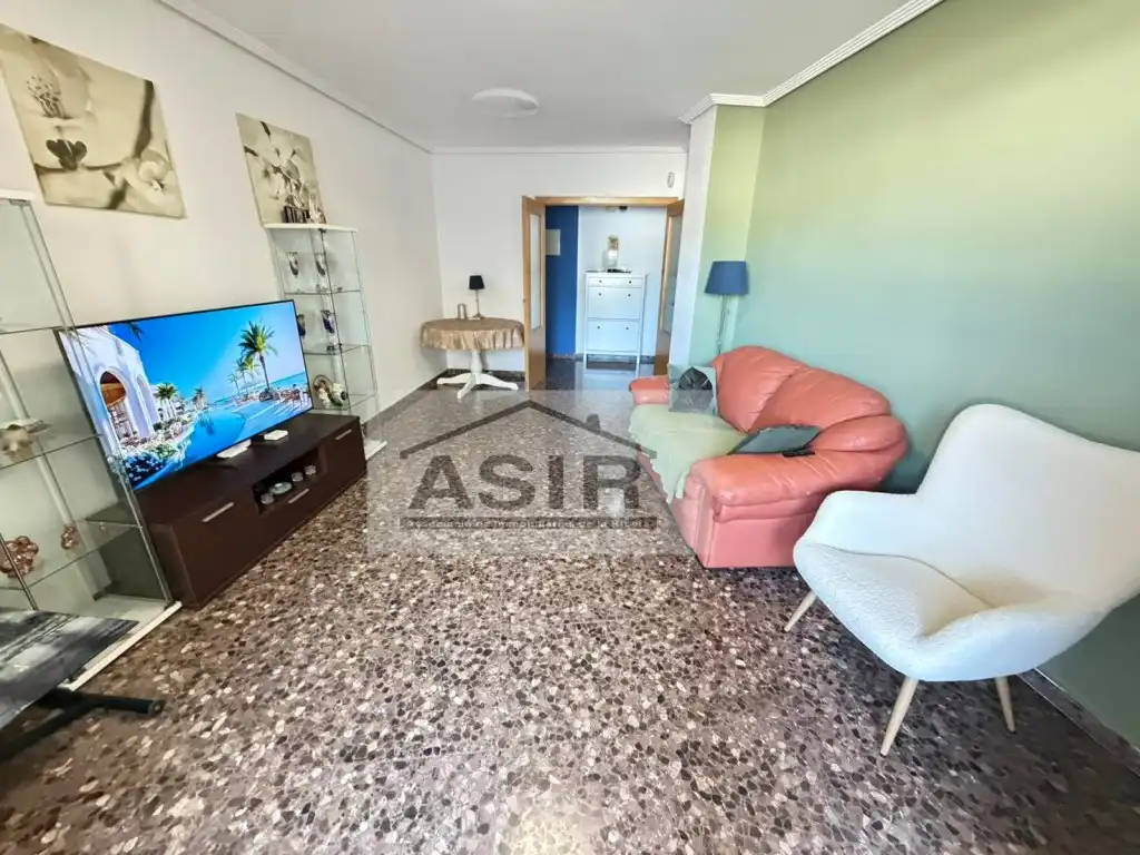 Sala d'estar de Pis en venda en Alzira amb Aire condicionat i Terrassa