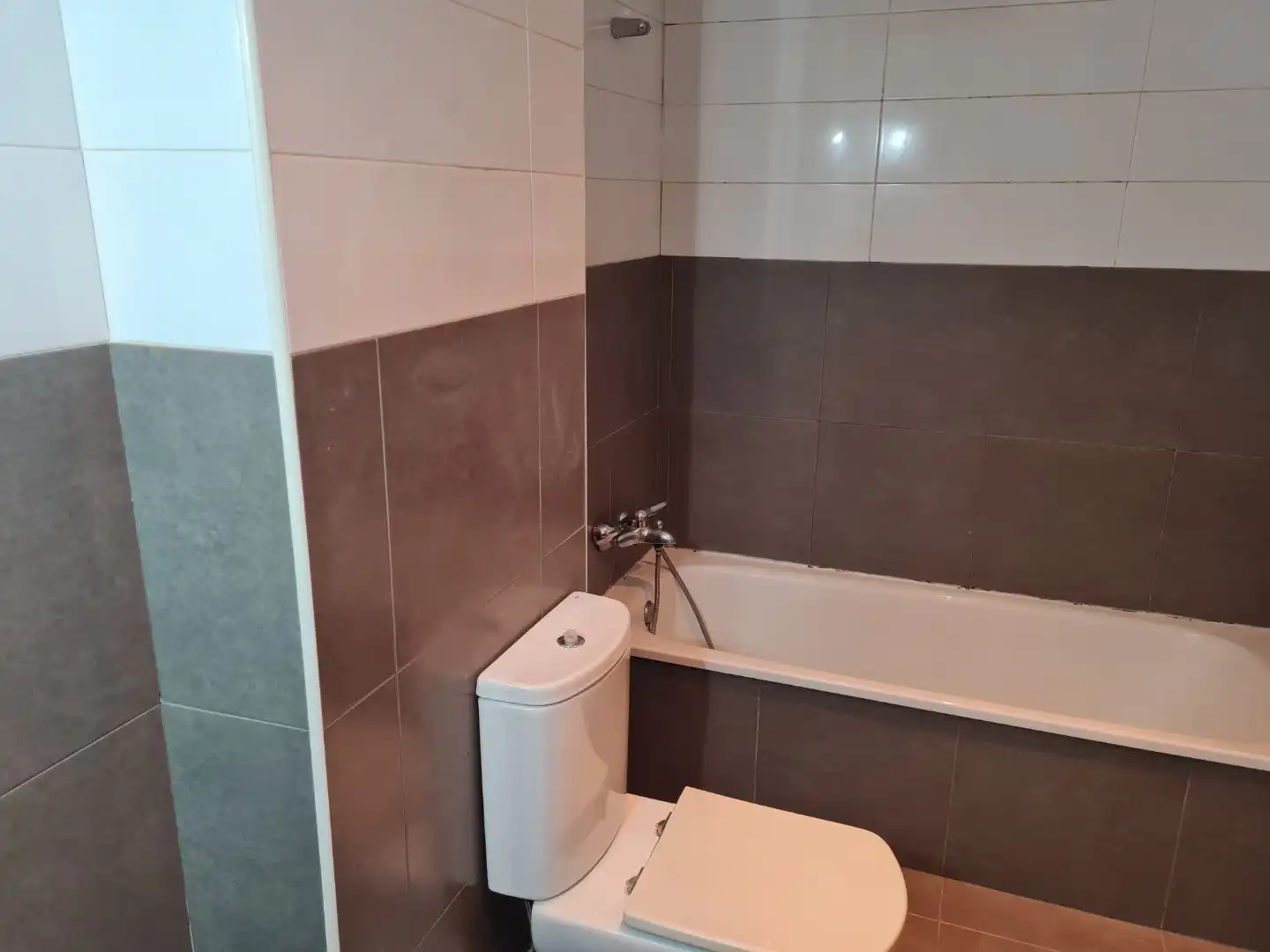 Flat with lift for sale in Esteve Mogàs 26, imagen 22