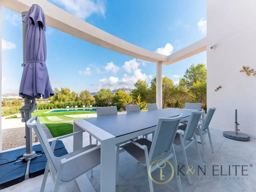 Terrace of Houses for sale in Petrer  with Air Conditioner, Private garden and Swimming Pool