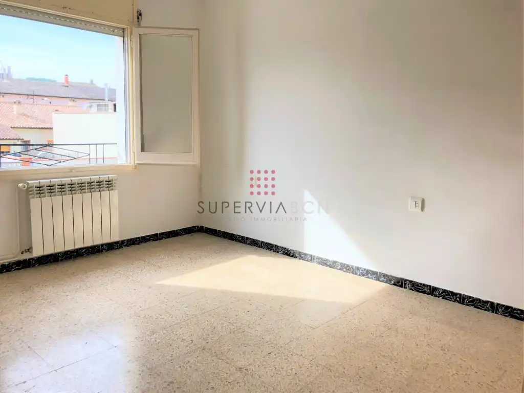 Bedroom of Flat for sale in Avinyó  with Heating