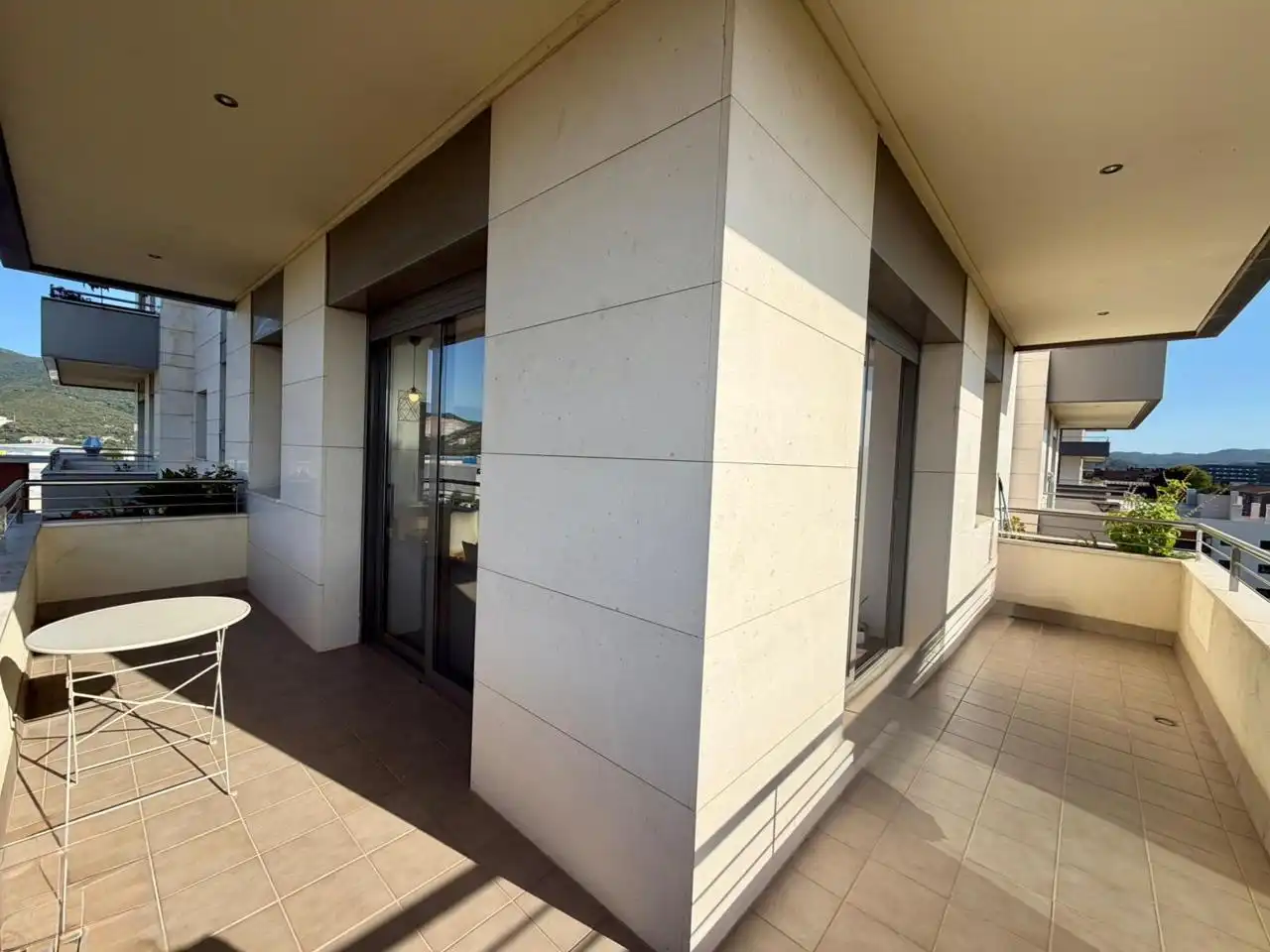 Terraza de Piso en venta en Montcada i Reixac con Aire acondicionado, Calefacción y Parquet