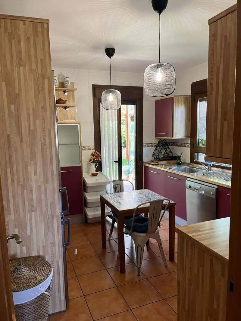 Cuina de Casa o xalet en venda en Valdemanco amb Calefacció, Terrassa i Traster