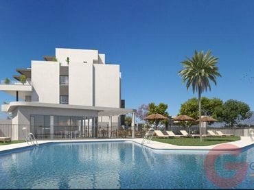 Apartamento con piscina en venta en El Faro de Calaburra - Chaparral