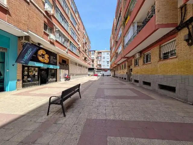 Local comercial de lloguer a elche, imagen 26