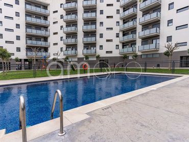 Appartamento con balcone in vendita a Arquebisbe Josep Pont i Gol