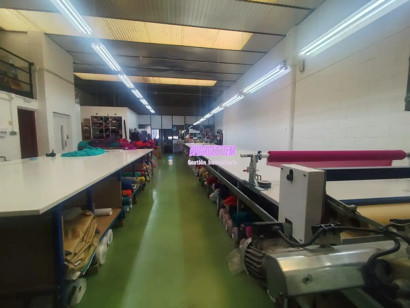 Local comercial en venta en Montigalà - Sant Crist, imagen 25