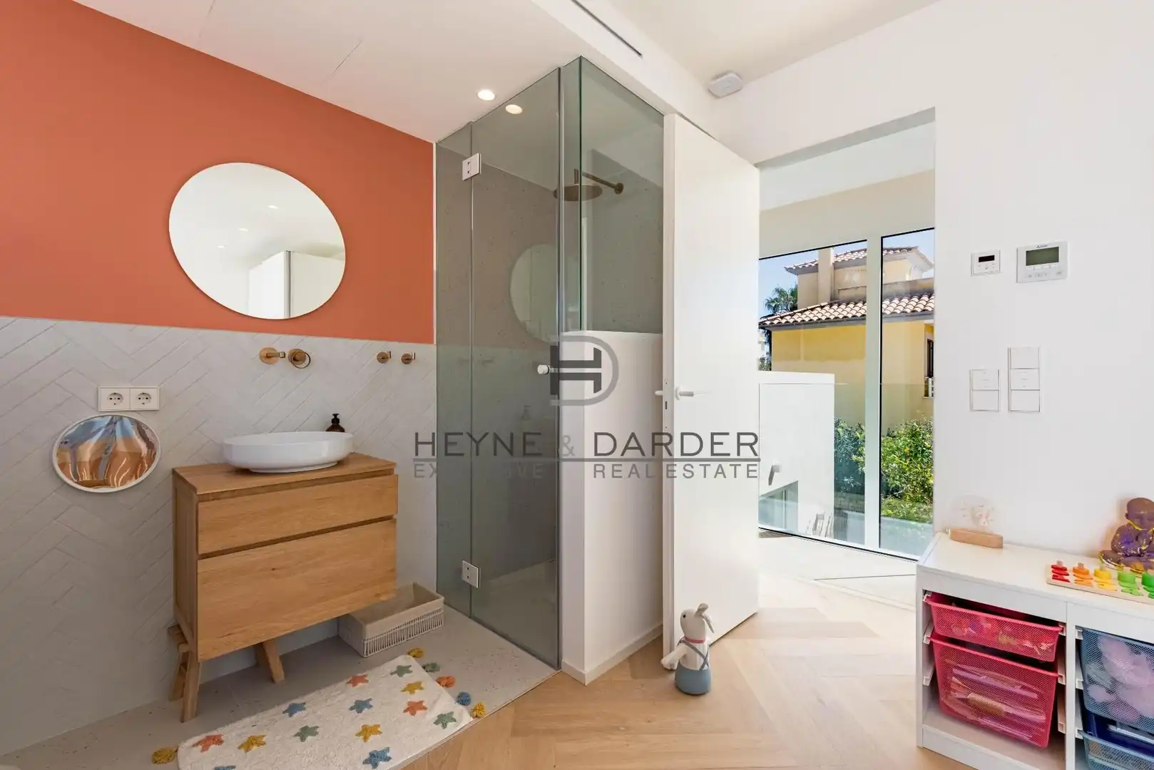 Bany de Casa o xalet en venda en  Palma de Mallorca amb Aire condicionat, Calefacció i Jardí privat
