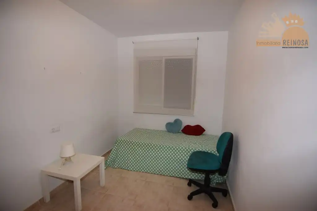 Habitación de Casa adosada en venta en Molina de Segura con Piscina comunitaria