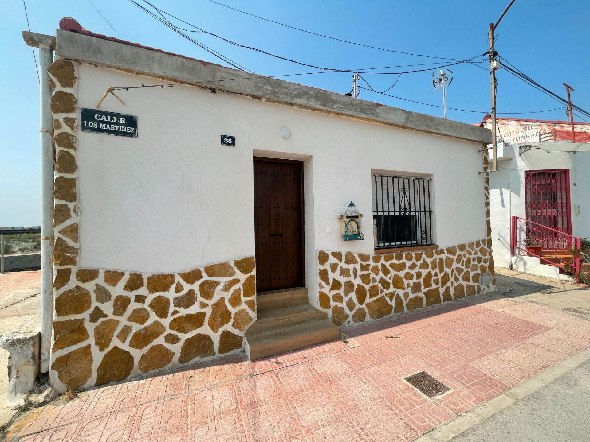 Exterior view of House or chalet for sale in Dolores  with Air Conditioner, Terrace and Furnished