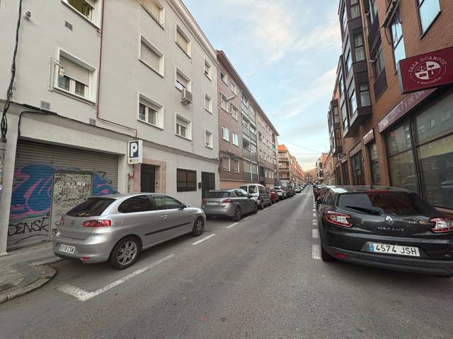 Garaje en Venta en Manuel Lamela, 3 en Puerta Bonita