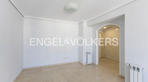 Foto 5 de Apartament de lloguer a Costillares, Madrid