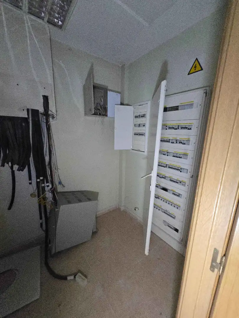 Local en venta en Coslada con Aire acondicionado
