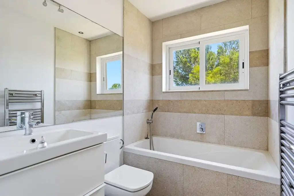Bany de Casa o xalet en venda en Calvià amb Aire condicionat, Jardí privat i Terrassa