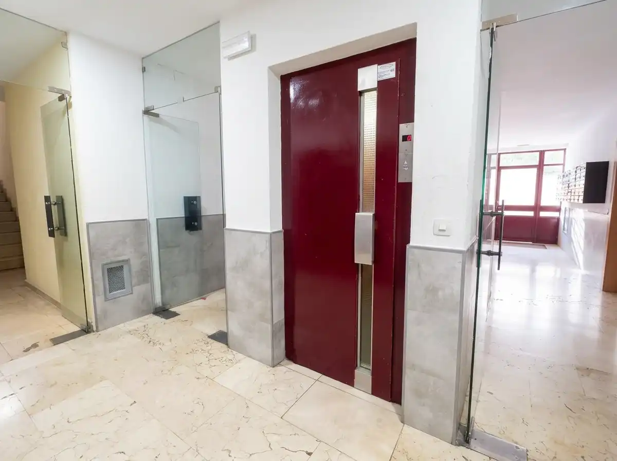 Piso en venta en Madrid con Terraza