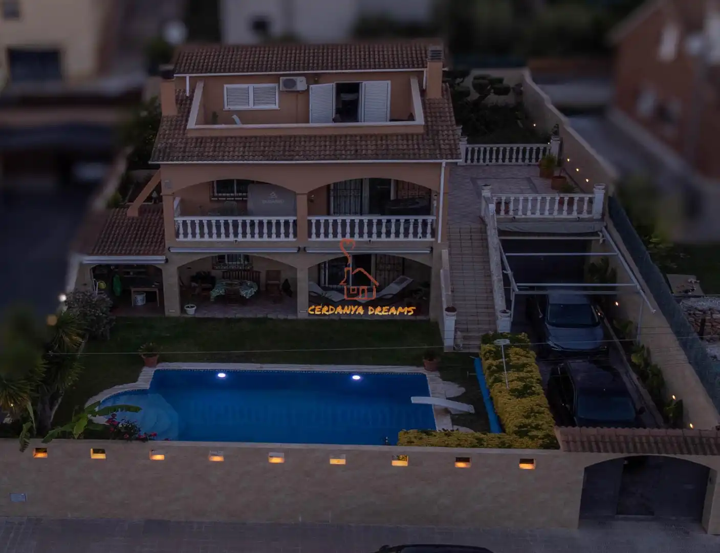 Swimming pool of Houses for sale in El Vendrell  with Air Conditioner, Heating and Private garden