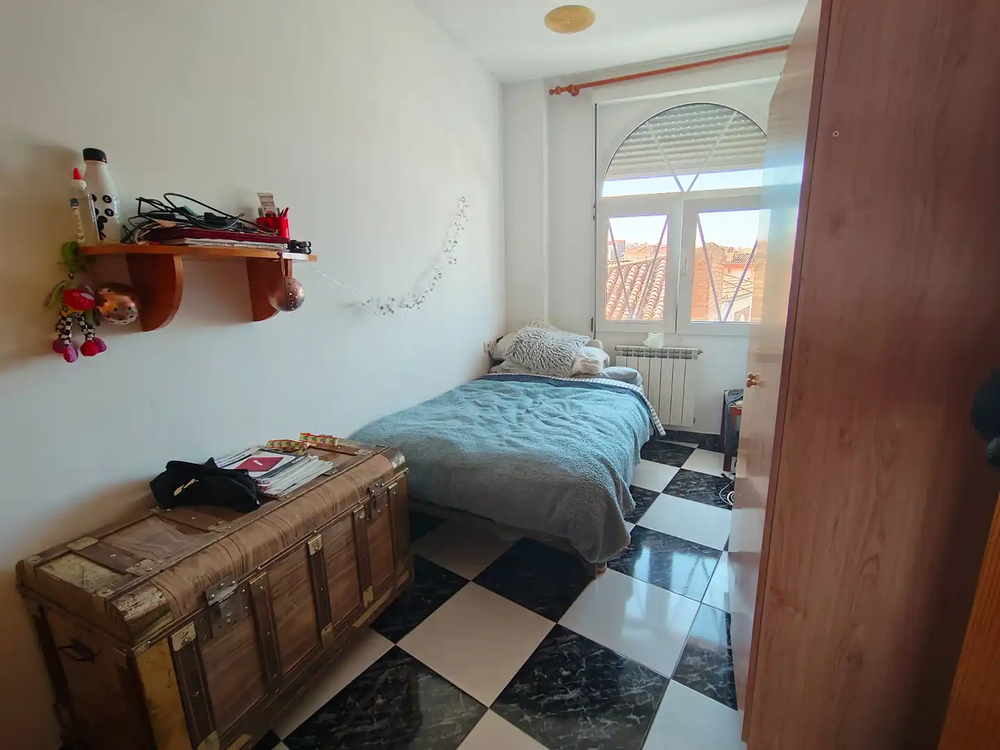 Schlafzimmer von Gebäude zum Verkauf in La Zubia