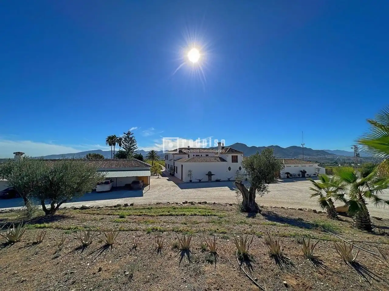 Vista exterior de Casa o chalet en venta en Cártama con Aire acondicionado, Terraza y Trastero